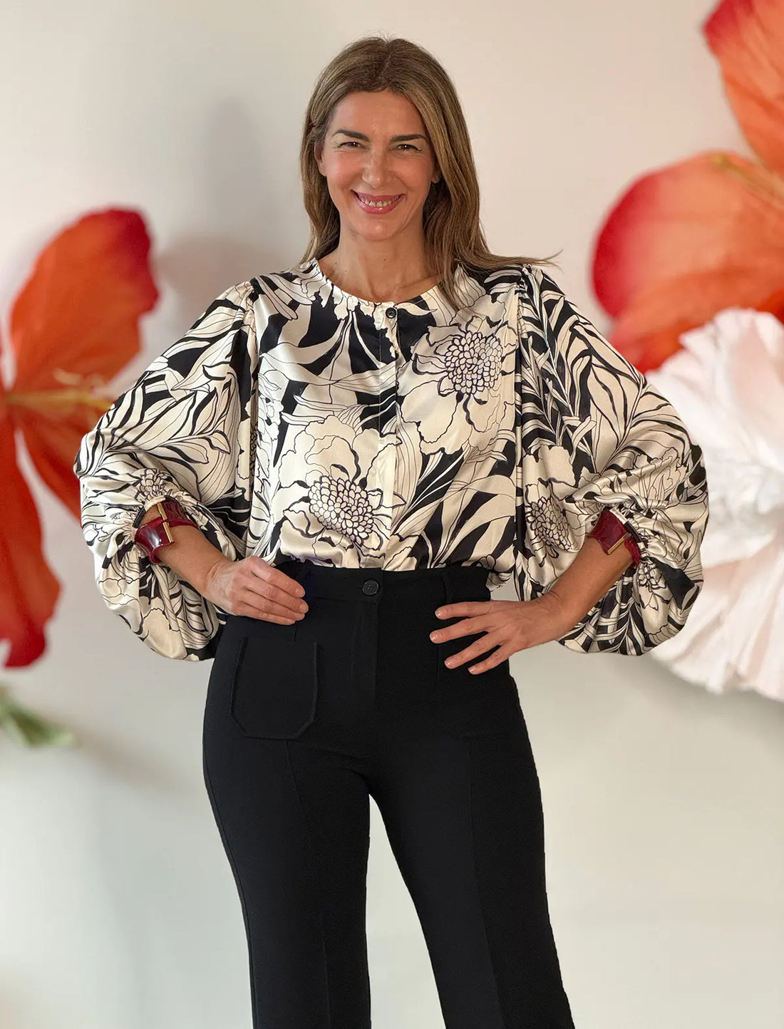 Camisa con mangas espectaculares floreal