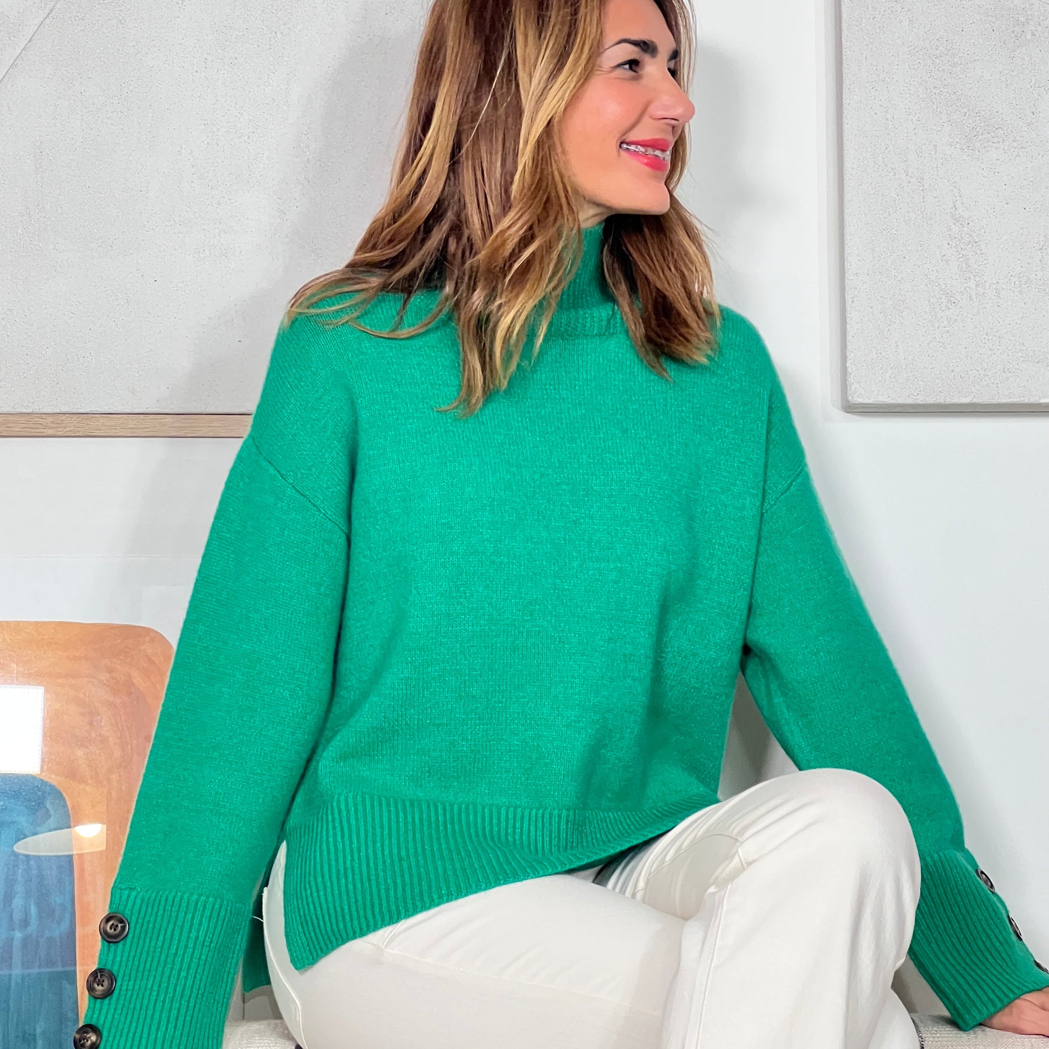 SOFT GREEN BUTTON SWEATER
