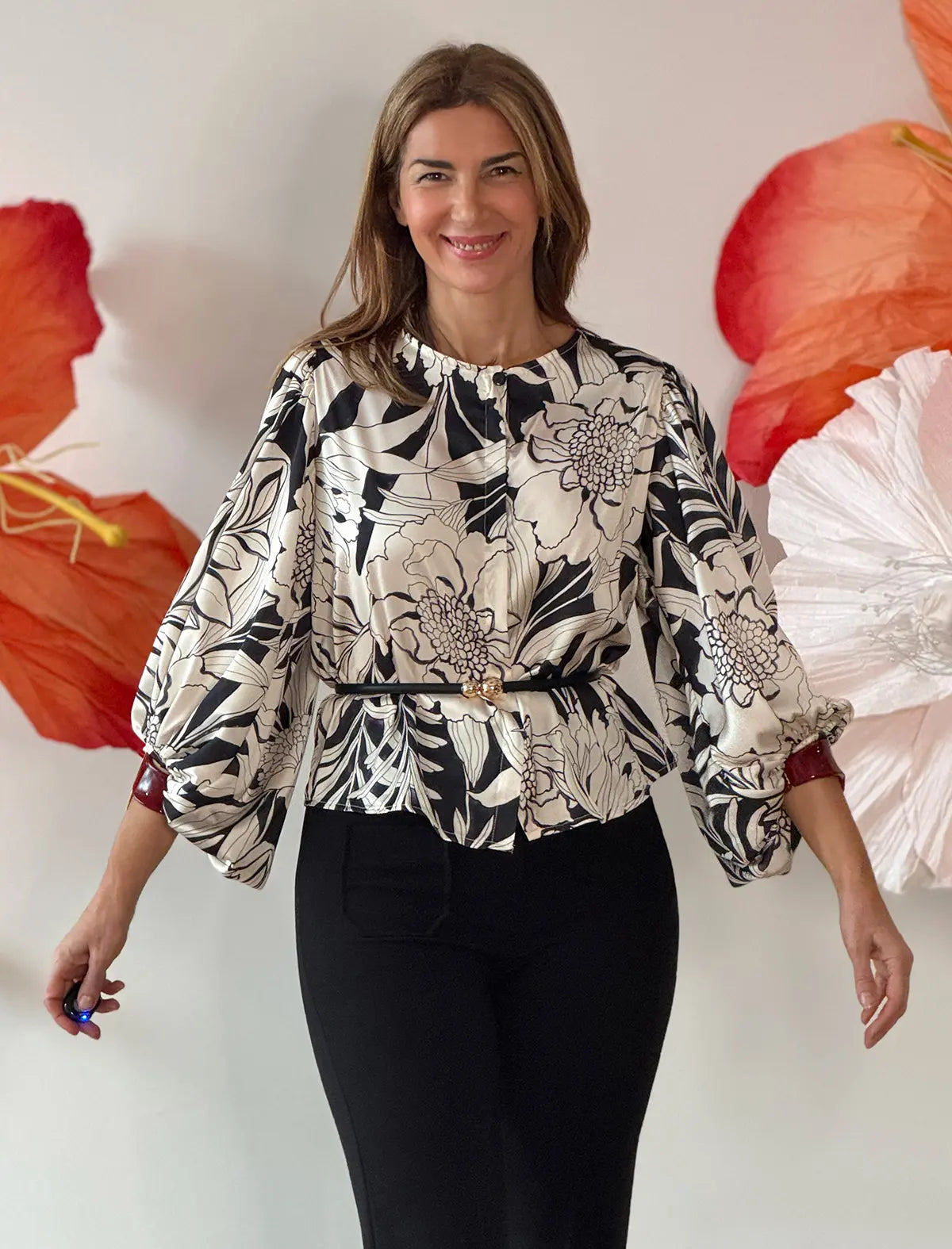 Camisa con mangas espectaculares floreal