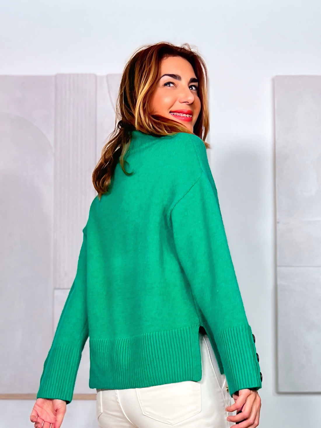 SOFT GREEN BUTTON SWEATER