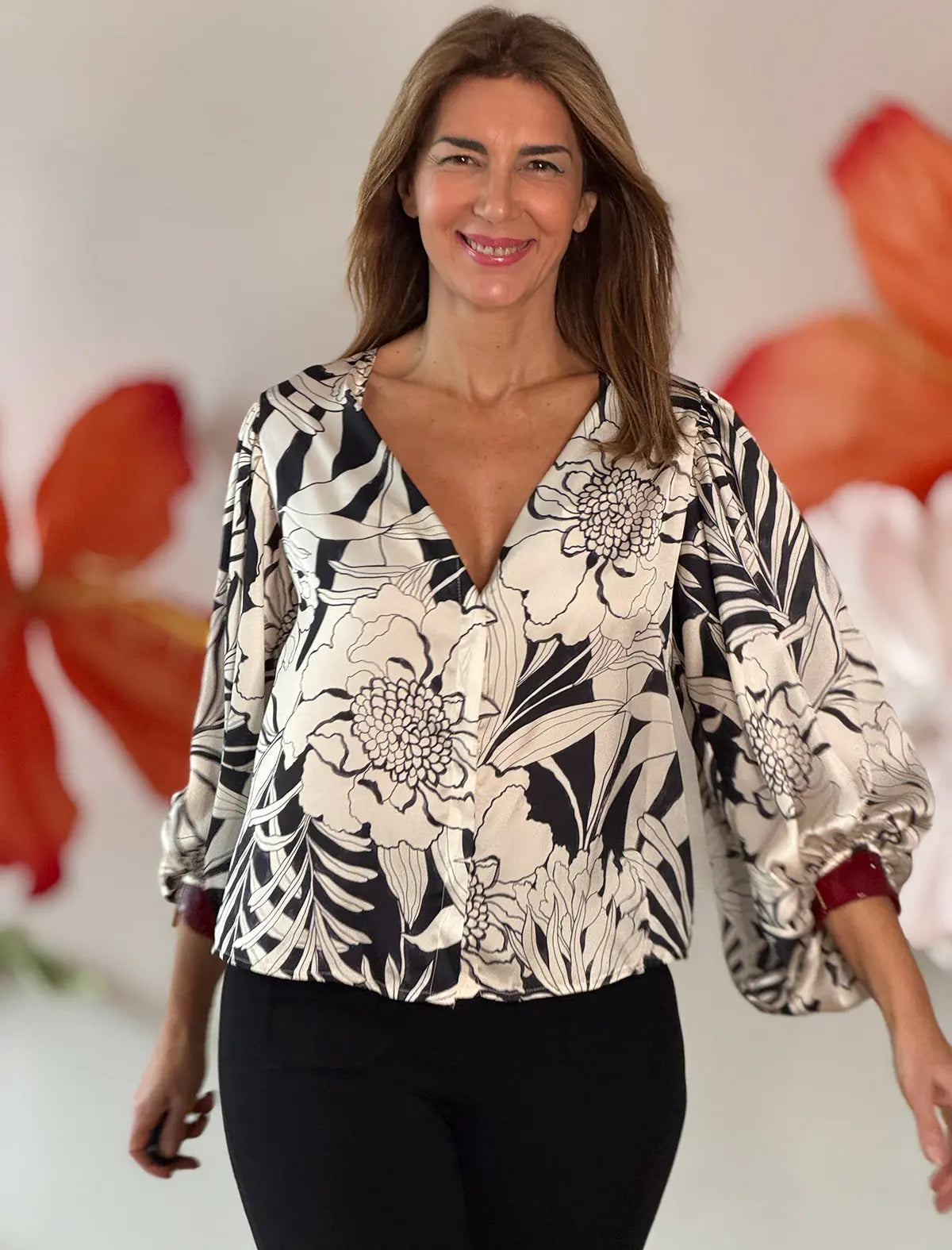 Camisa con mangas espectaculares floreal