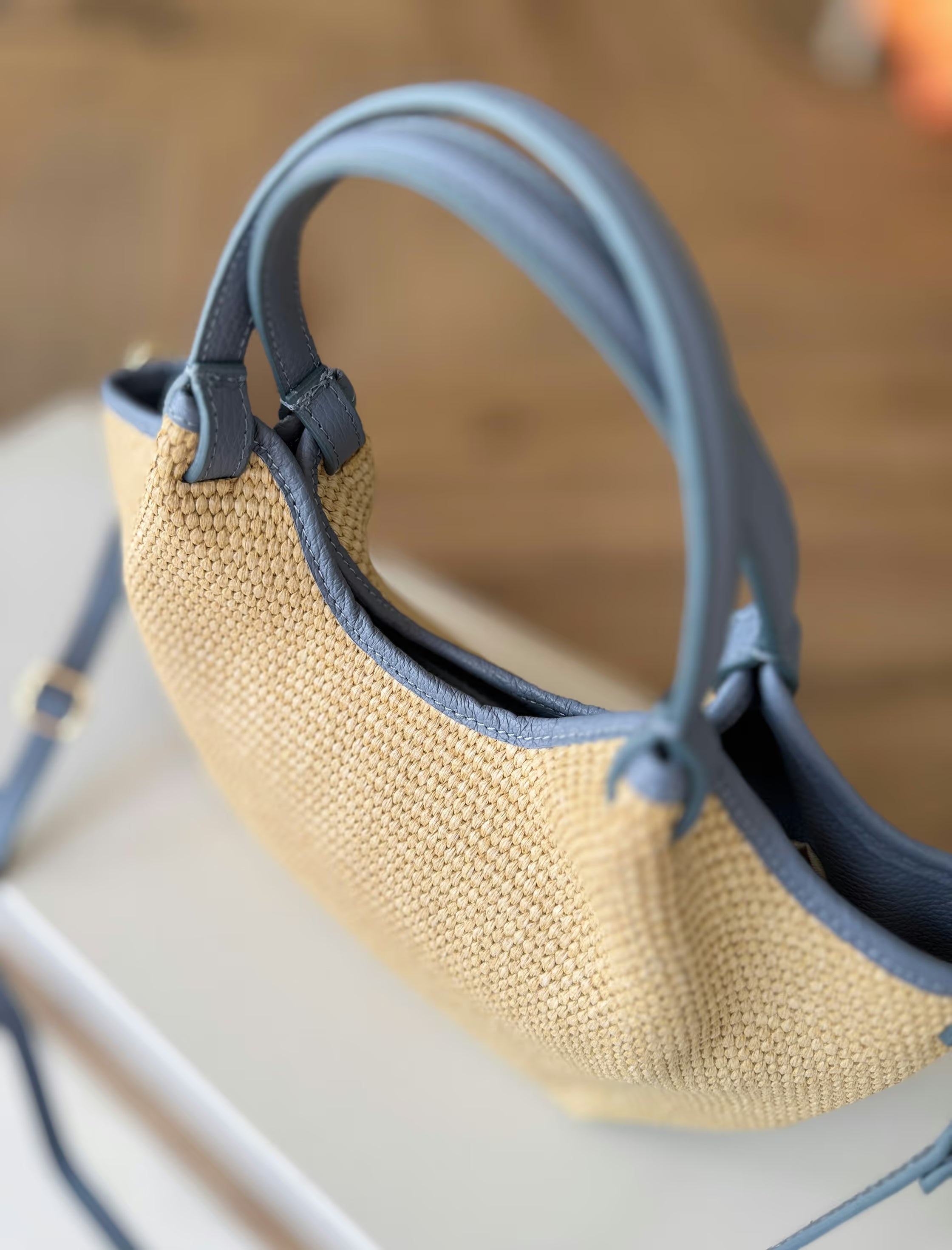 Bolso ideal Nuria rafia natural azulón