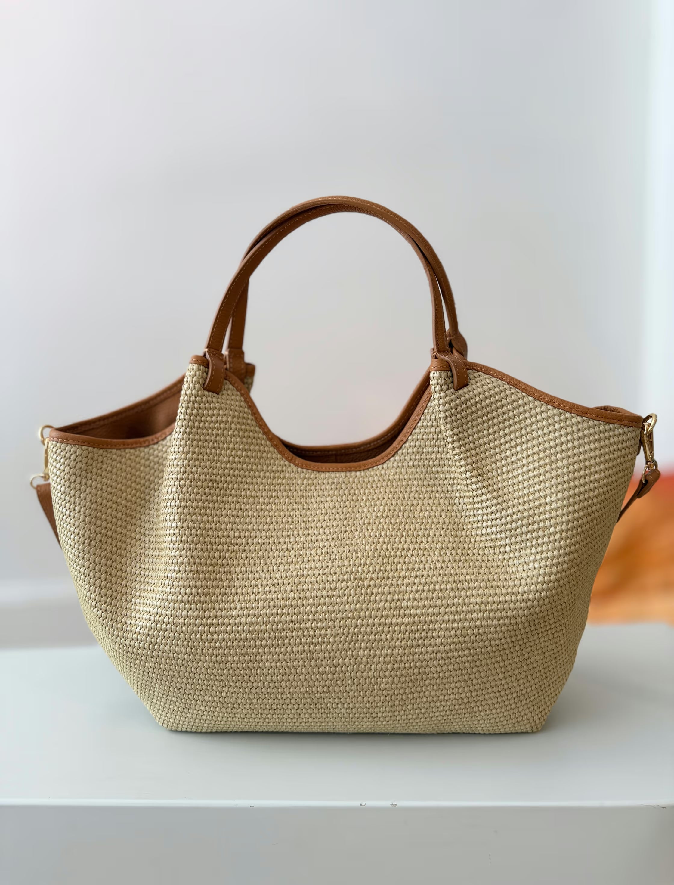 Bolso ideal Carolina rafia natural cuero