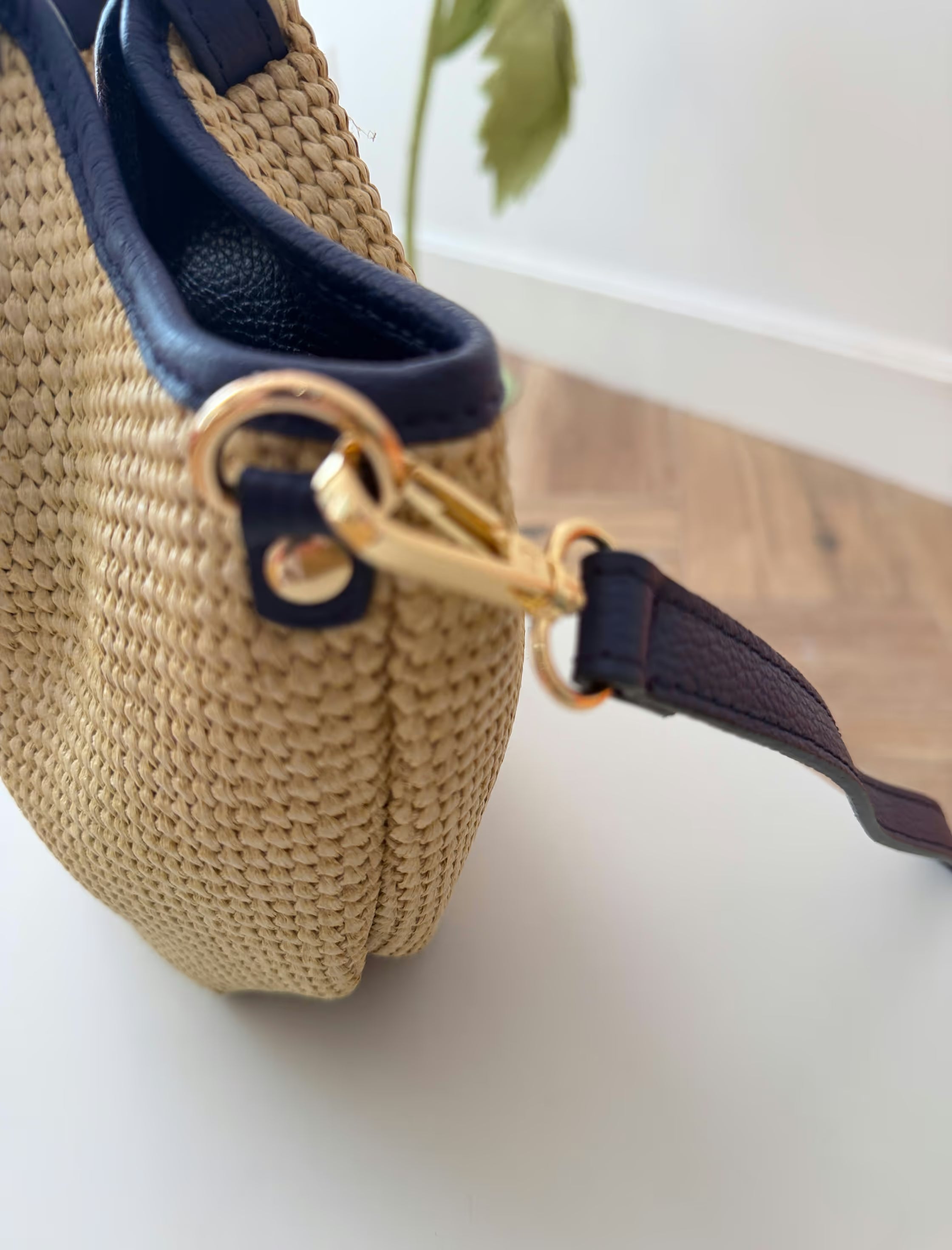 Bolso ideal Nuria rafia natural marino