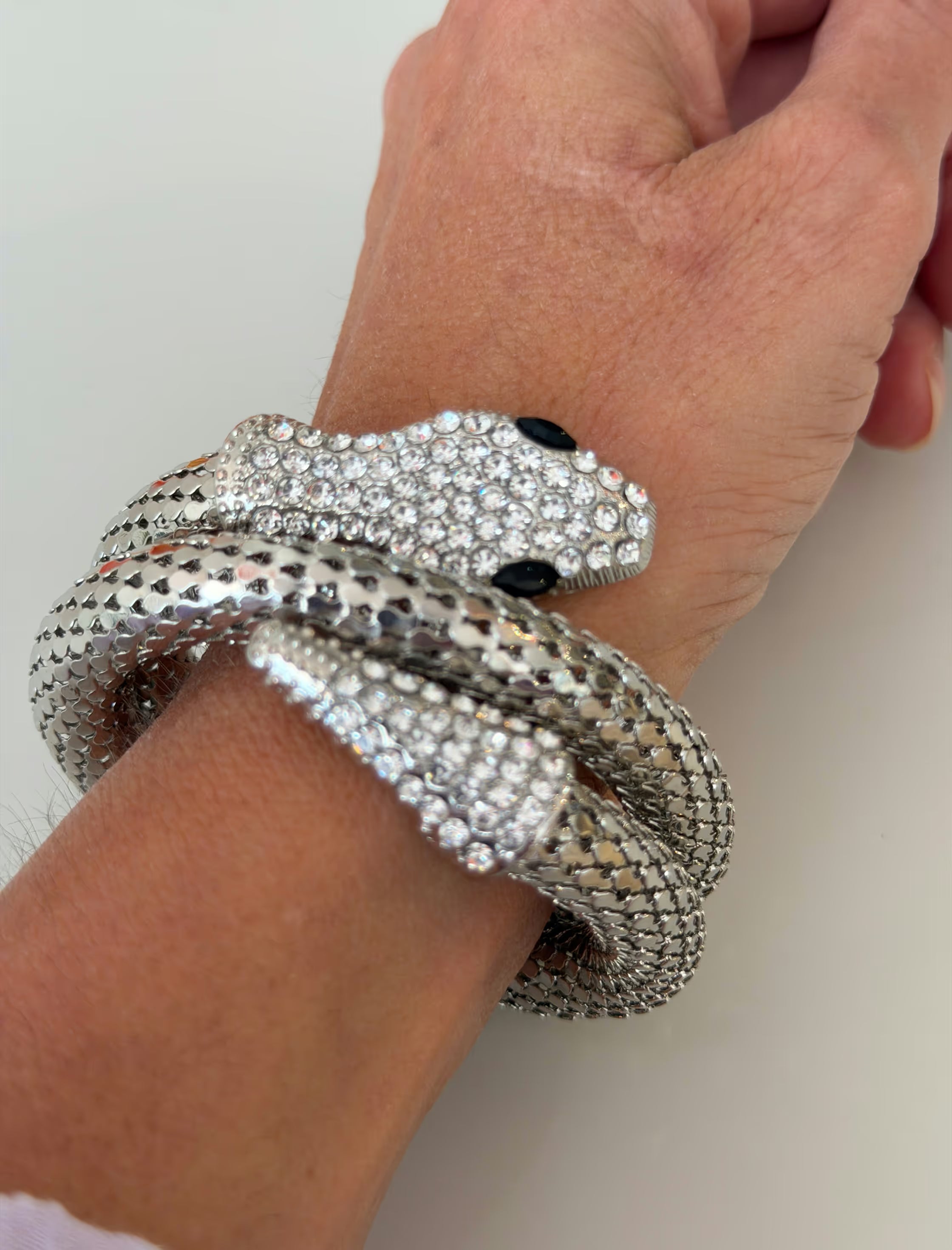 Brazalete serpiente chic plateado