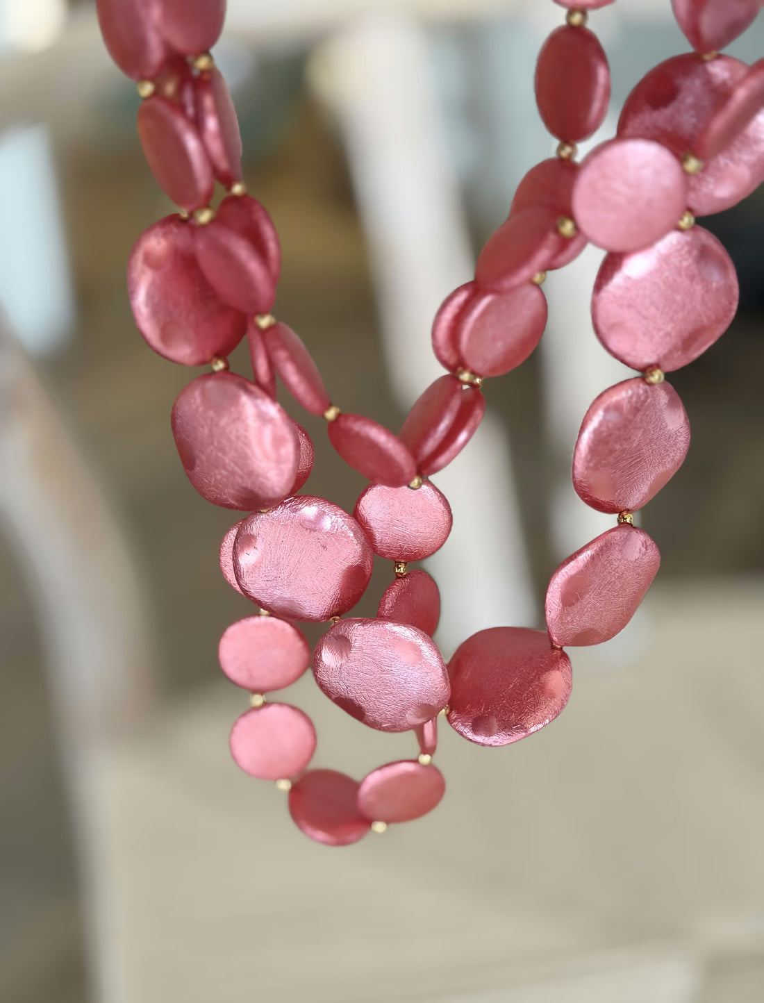 Collar coral de vueltas nácar
