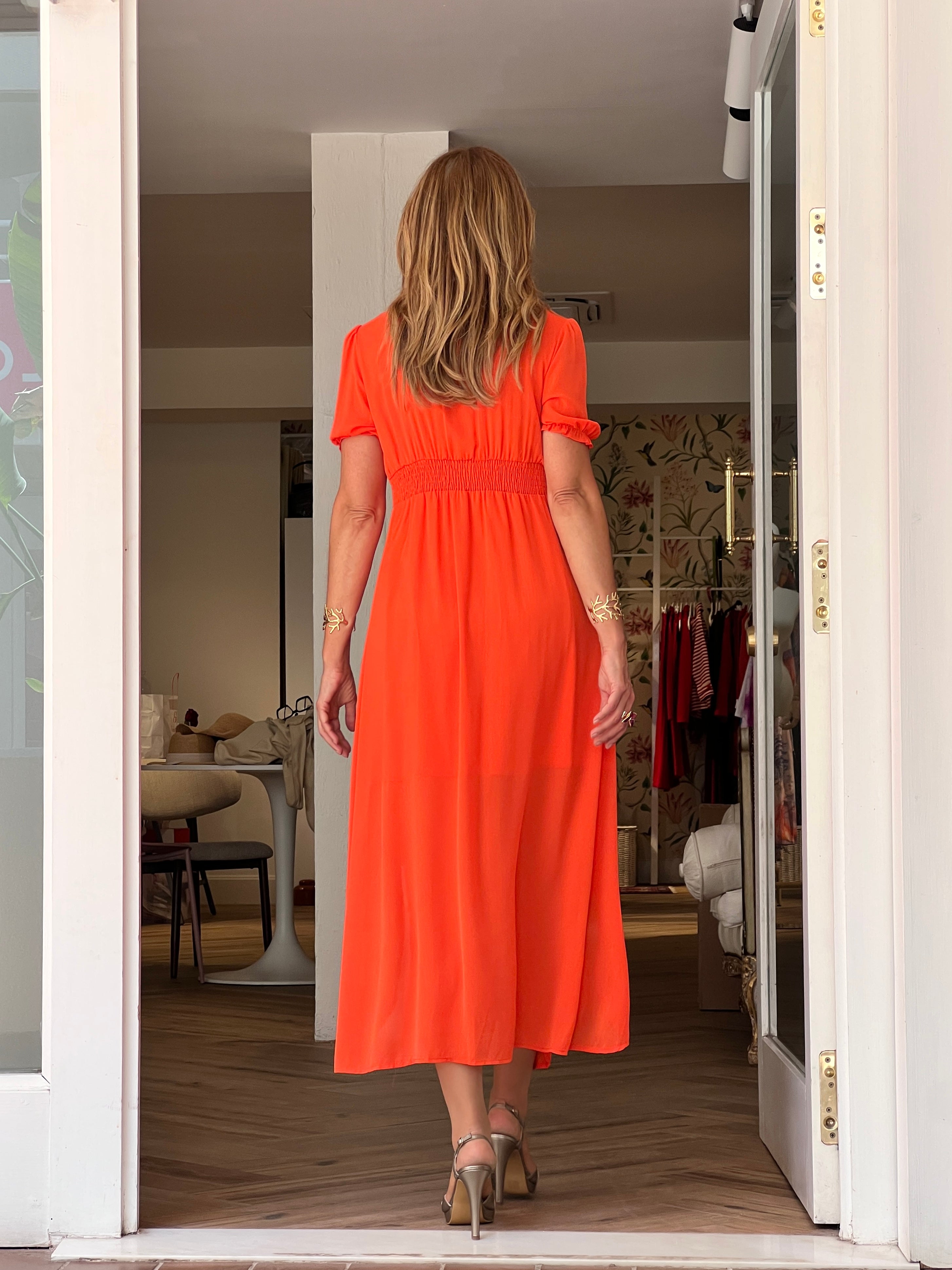 Vestido Fluido Coral