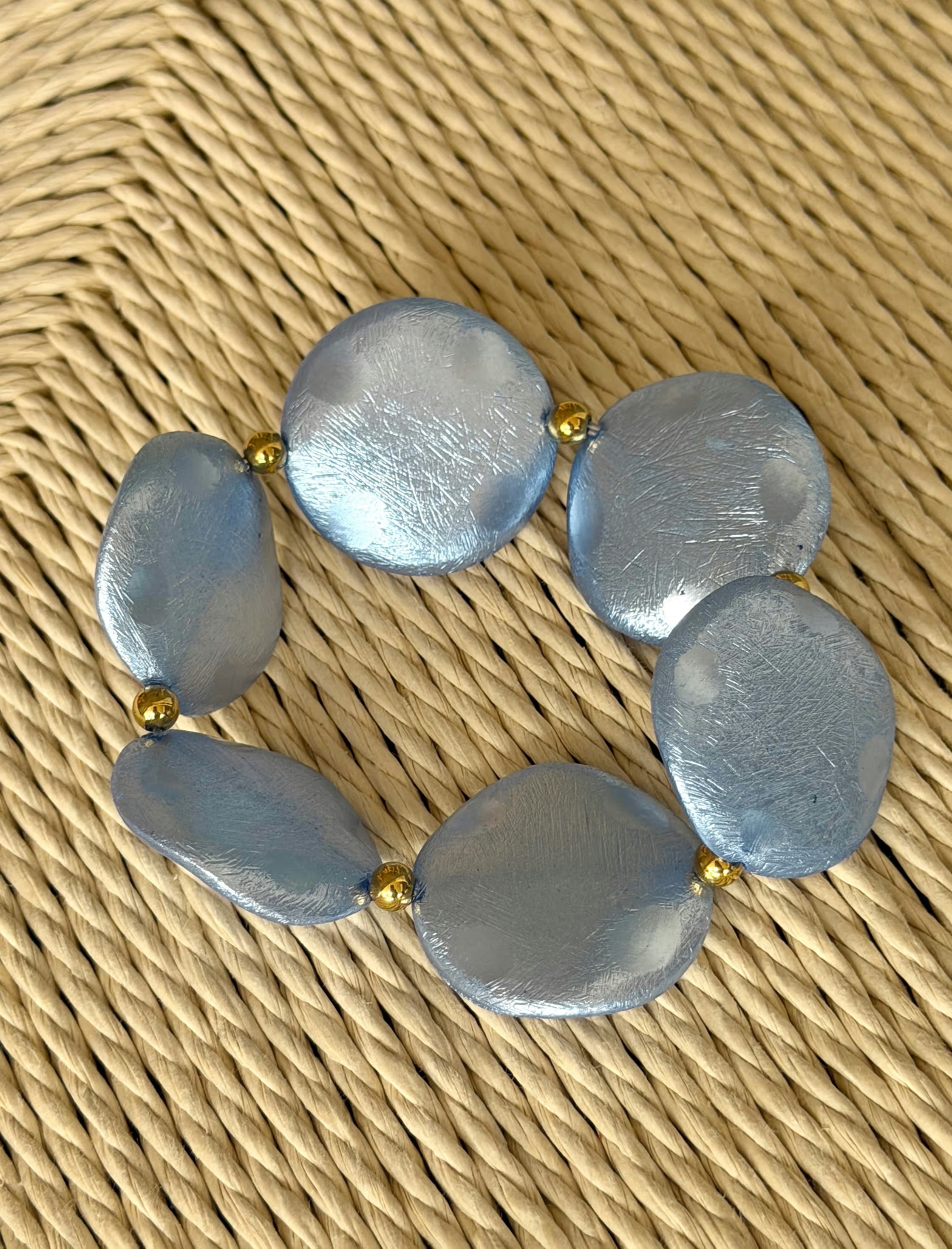 Pulsera nácar celeste