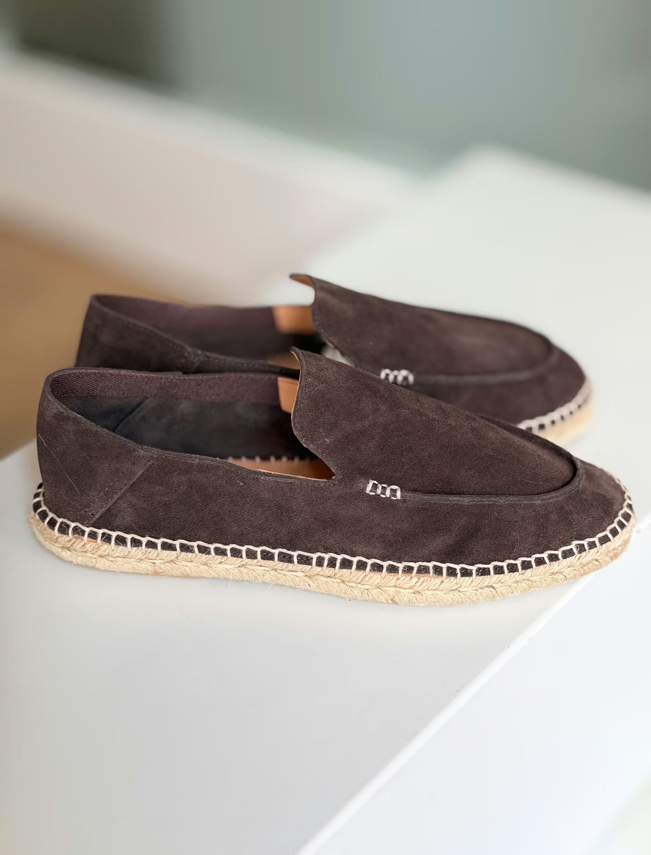 Alpargata de hombre mocasín chic marrón chocolate