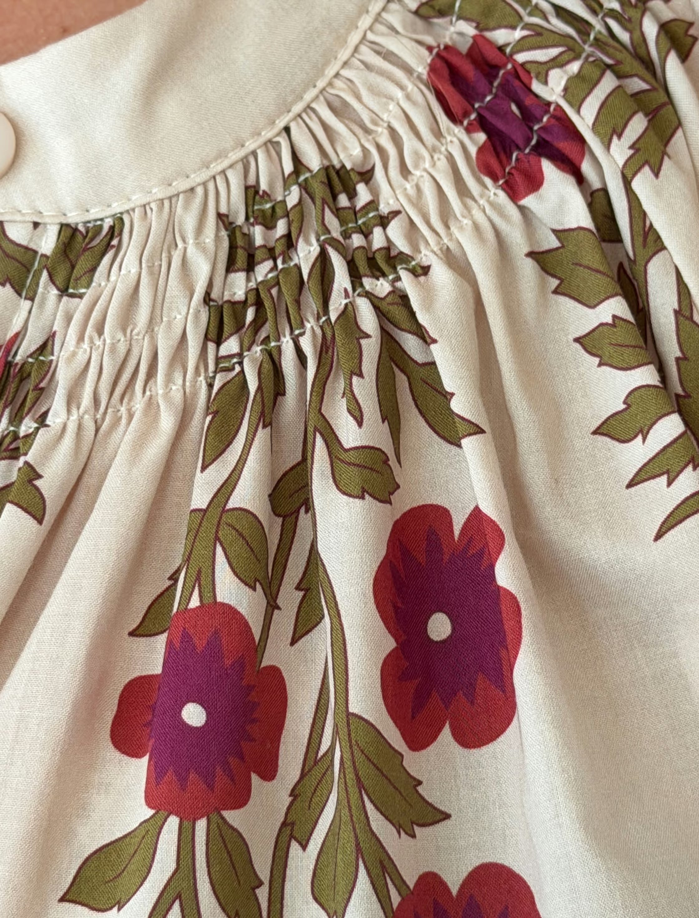 Camisa block print floreal