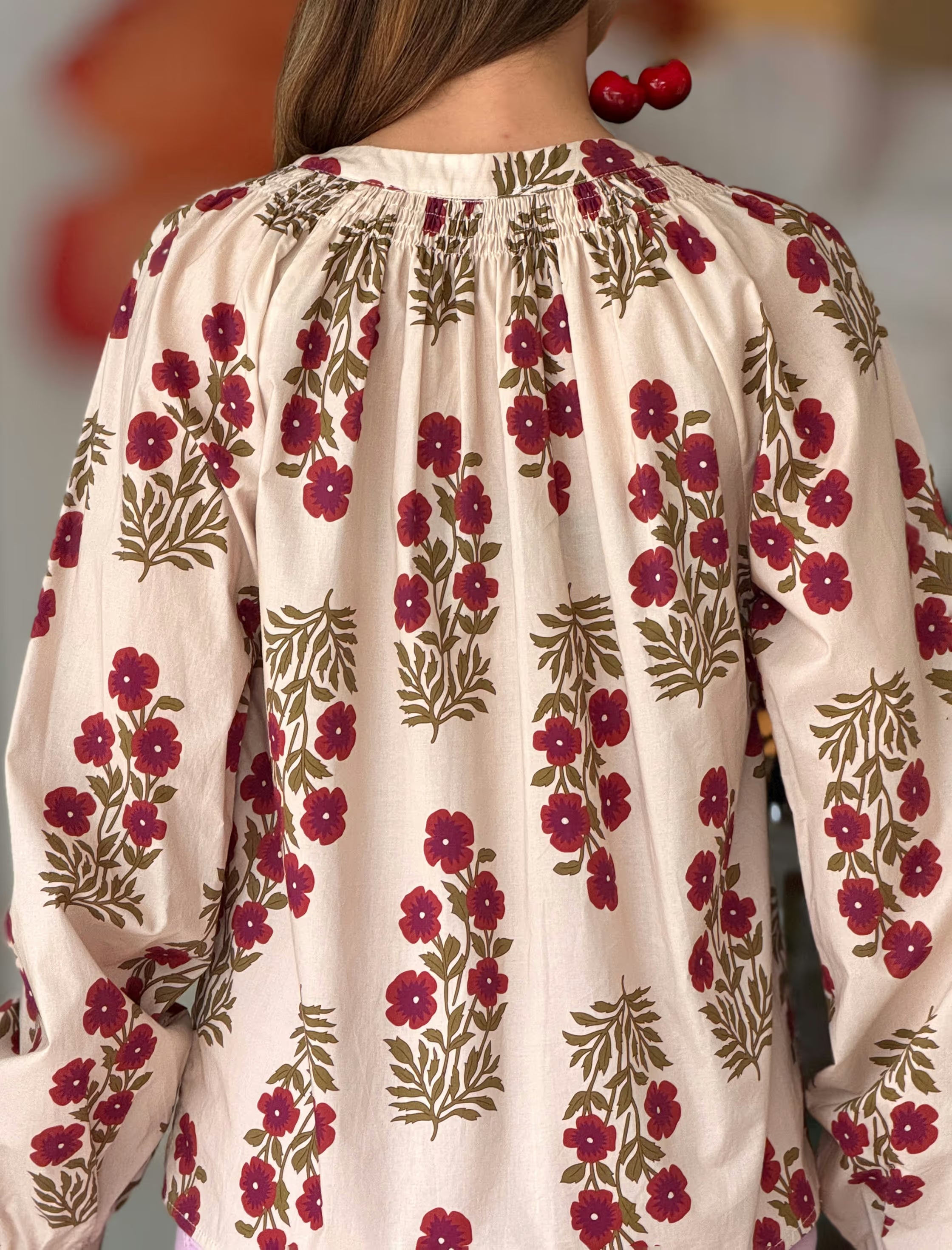 Camisa block print floreal