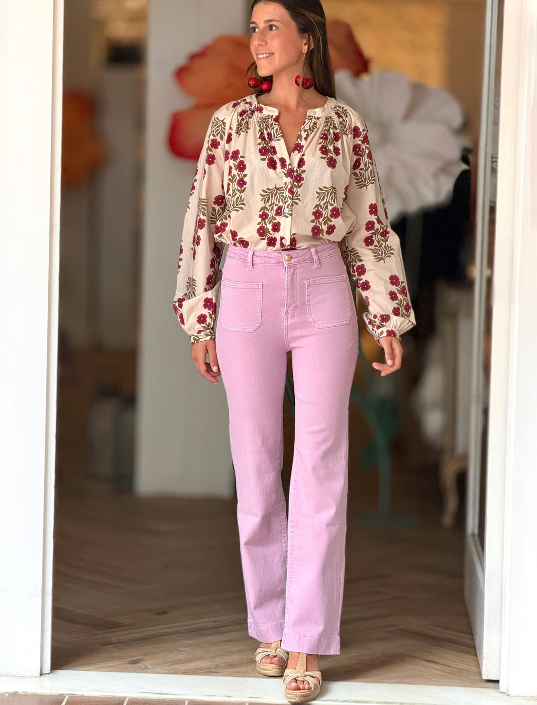 Pantalón vaquero de bolsillos rosa