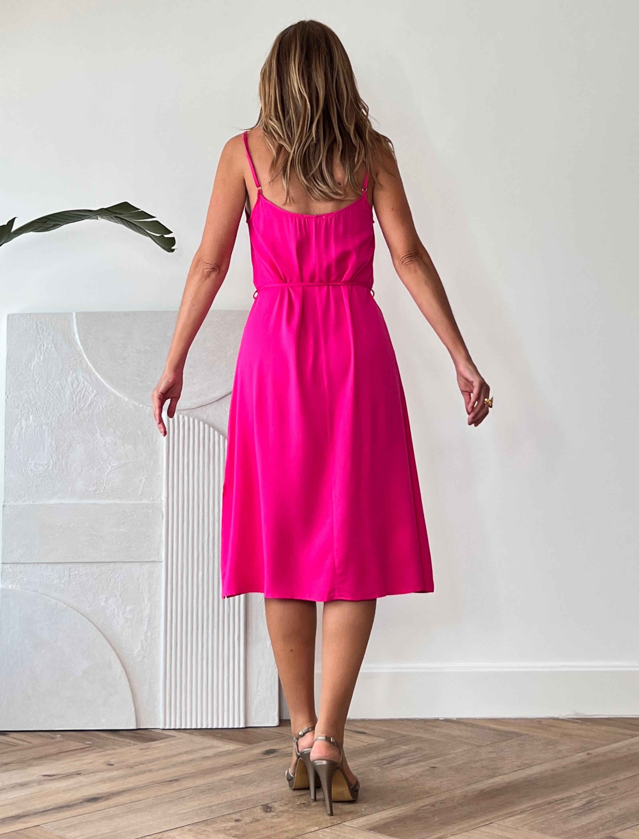 Vestido de viscosa para todo fucsia