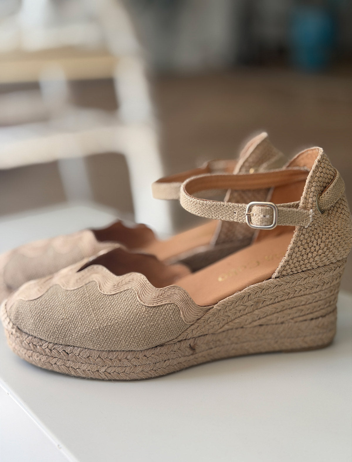 Alpargata de cuña natural blonda chic