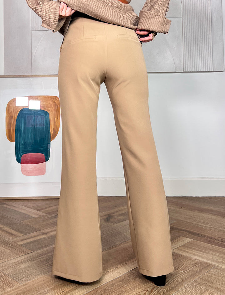 Pantalón más que ideal camel