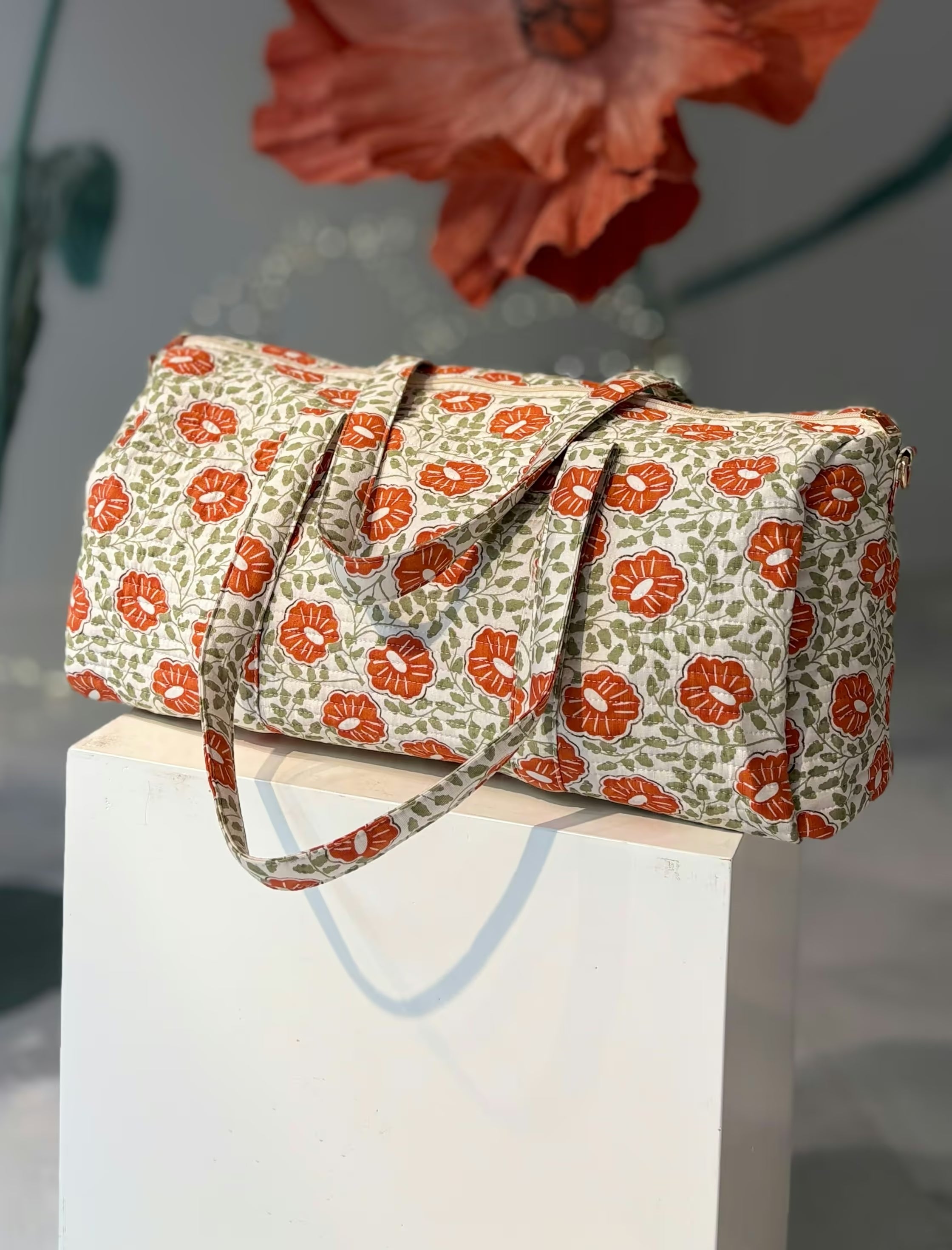 Bolsa de viaje estampada flores