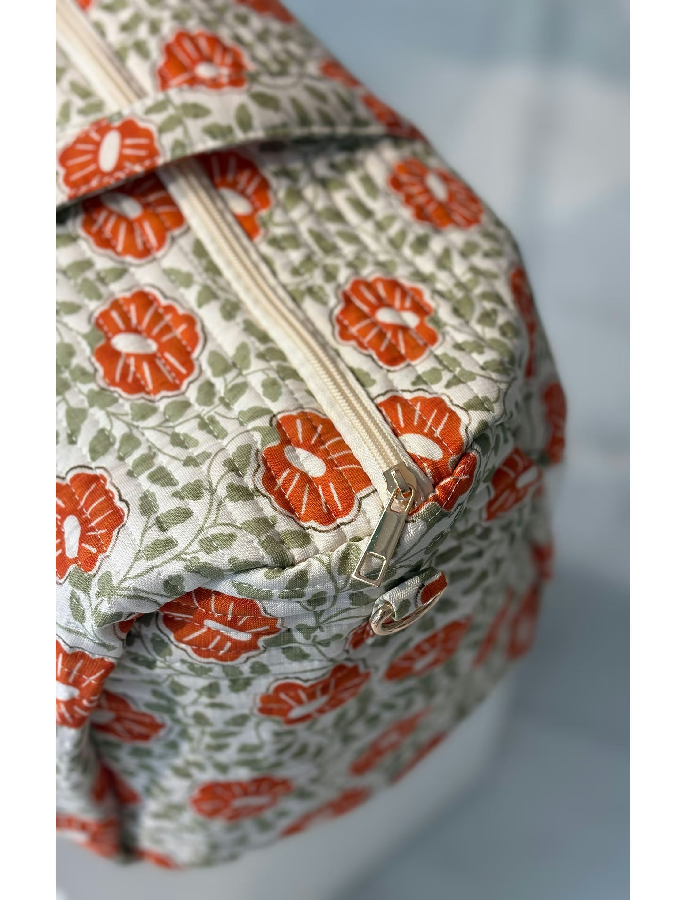 Bolsa de viaje estampada flores