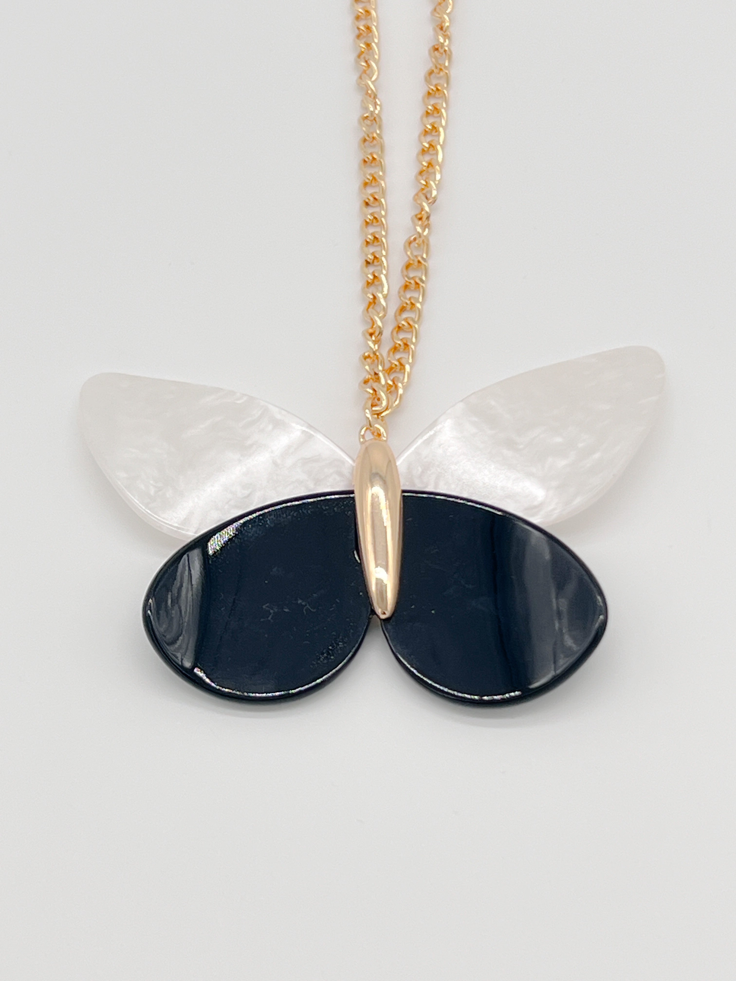 COLLAR MARIPOSA