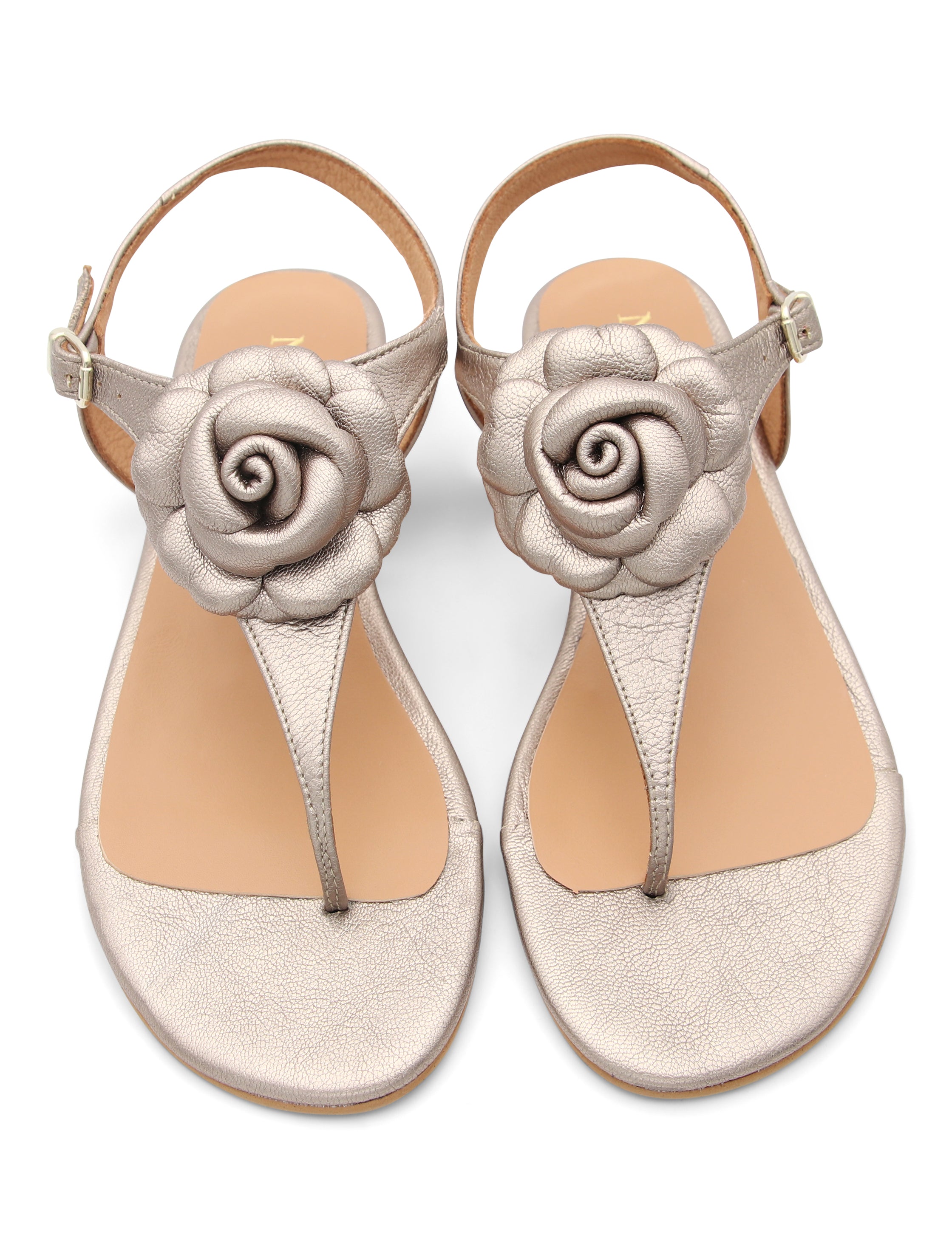 Sandalia con flor ideal oro