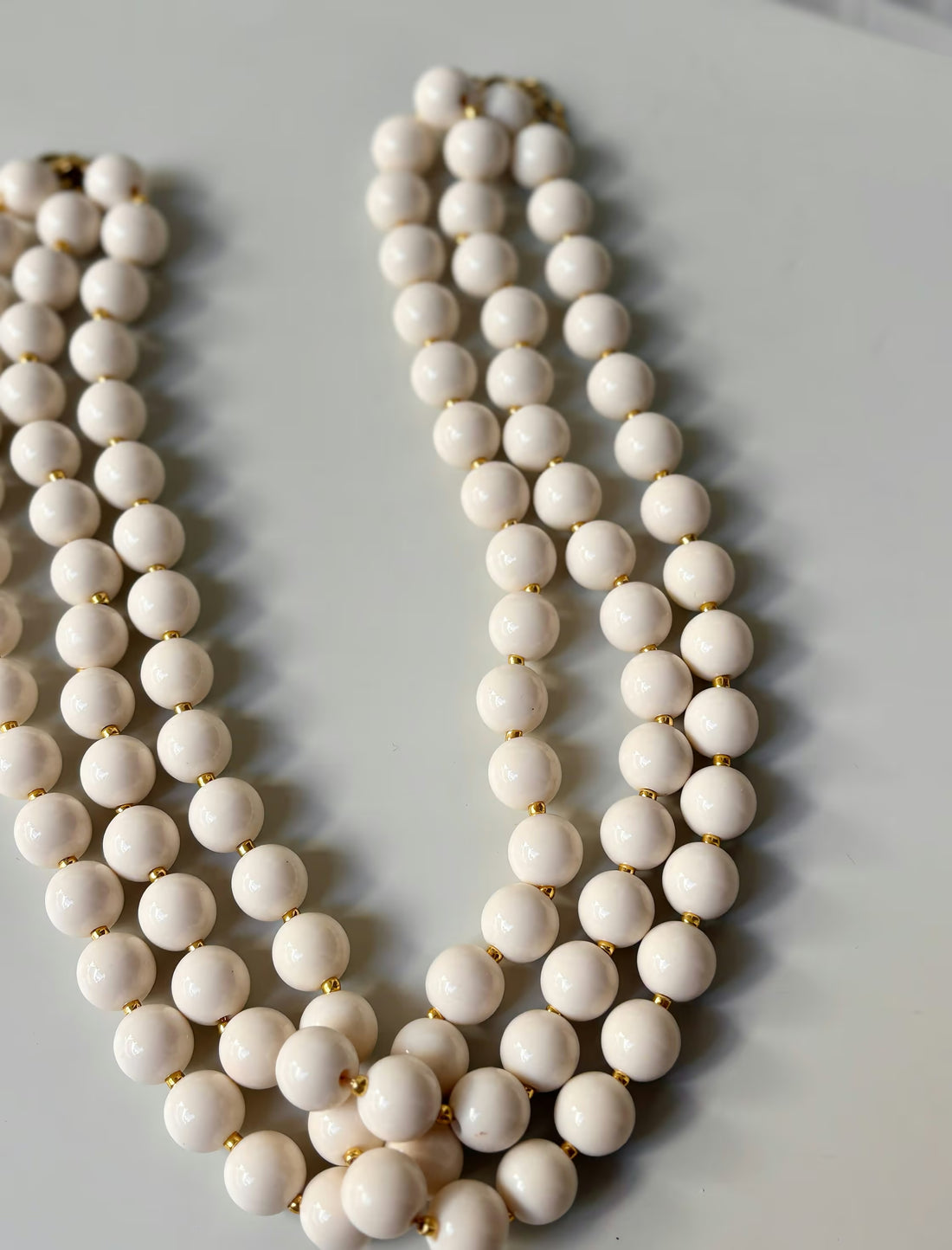 Light ball necklace