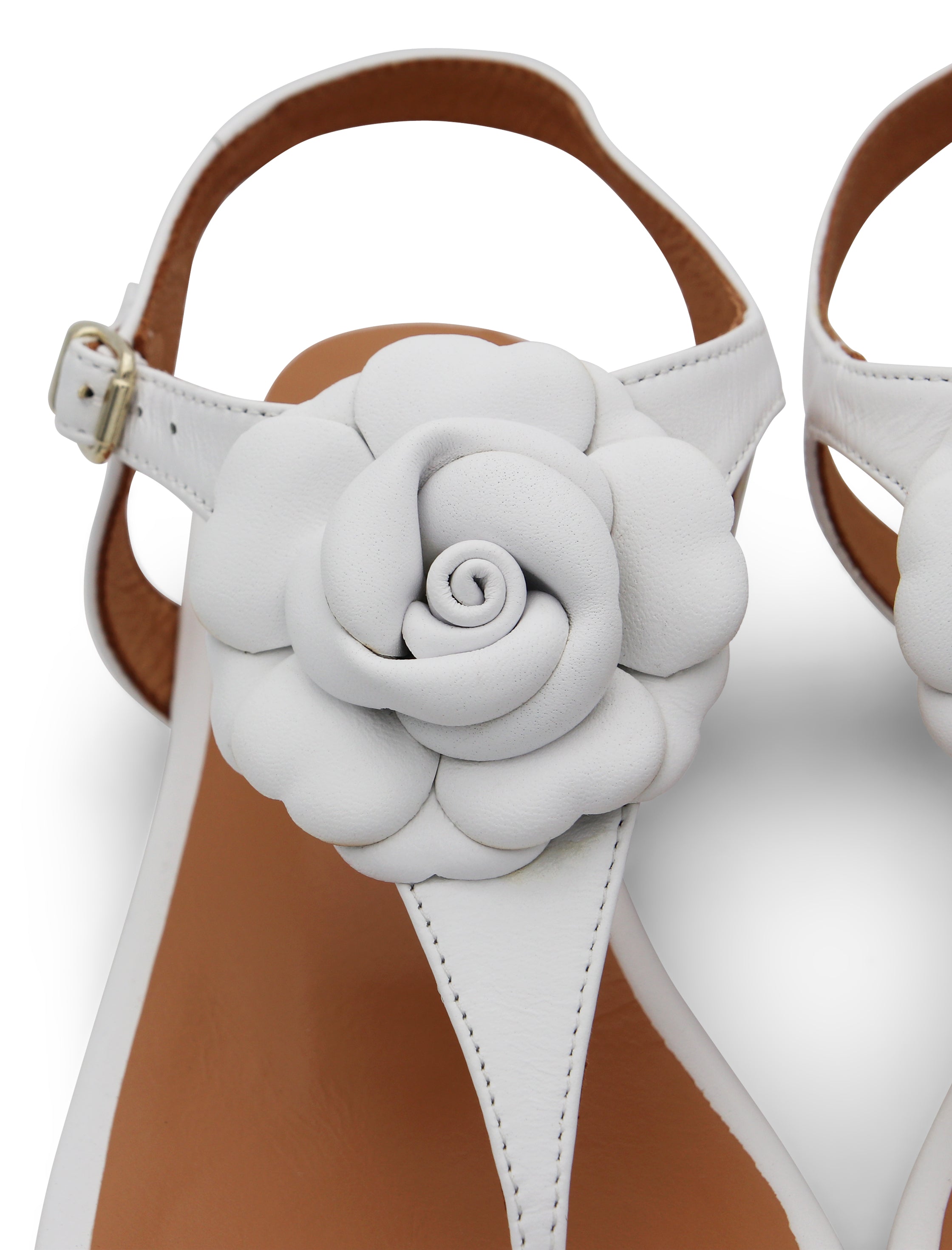 Sandalia con flor ideal blanco