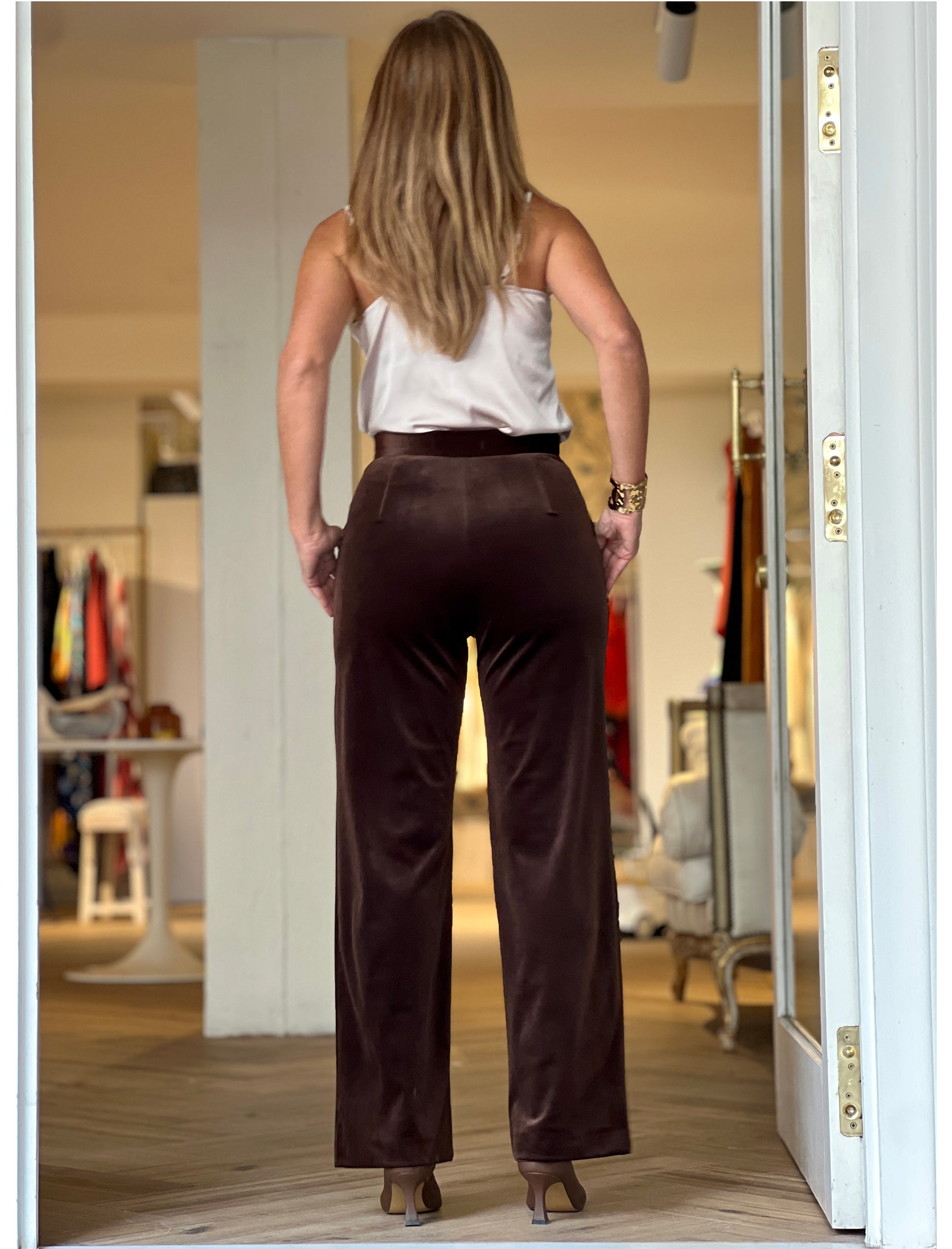 Pantalón ideal de terciopelo chocolate