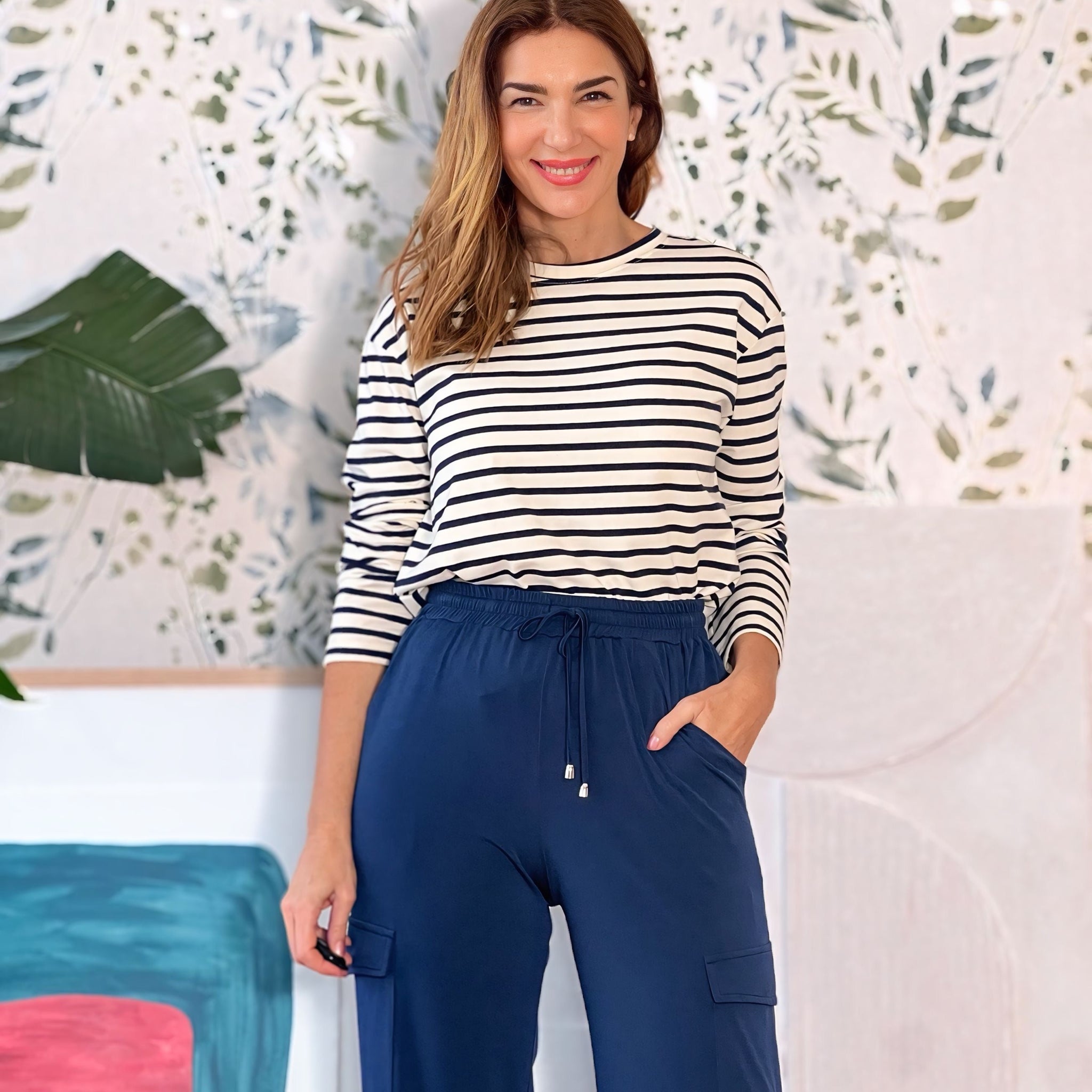 Camiseta marinera muy chic beige marino