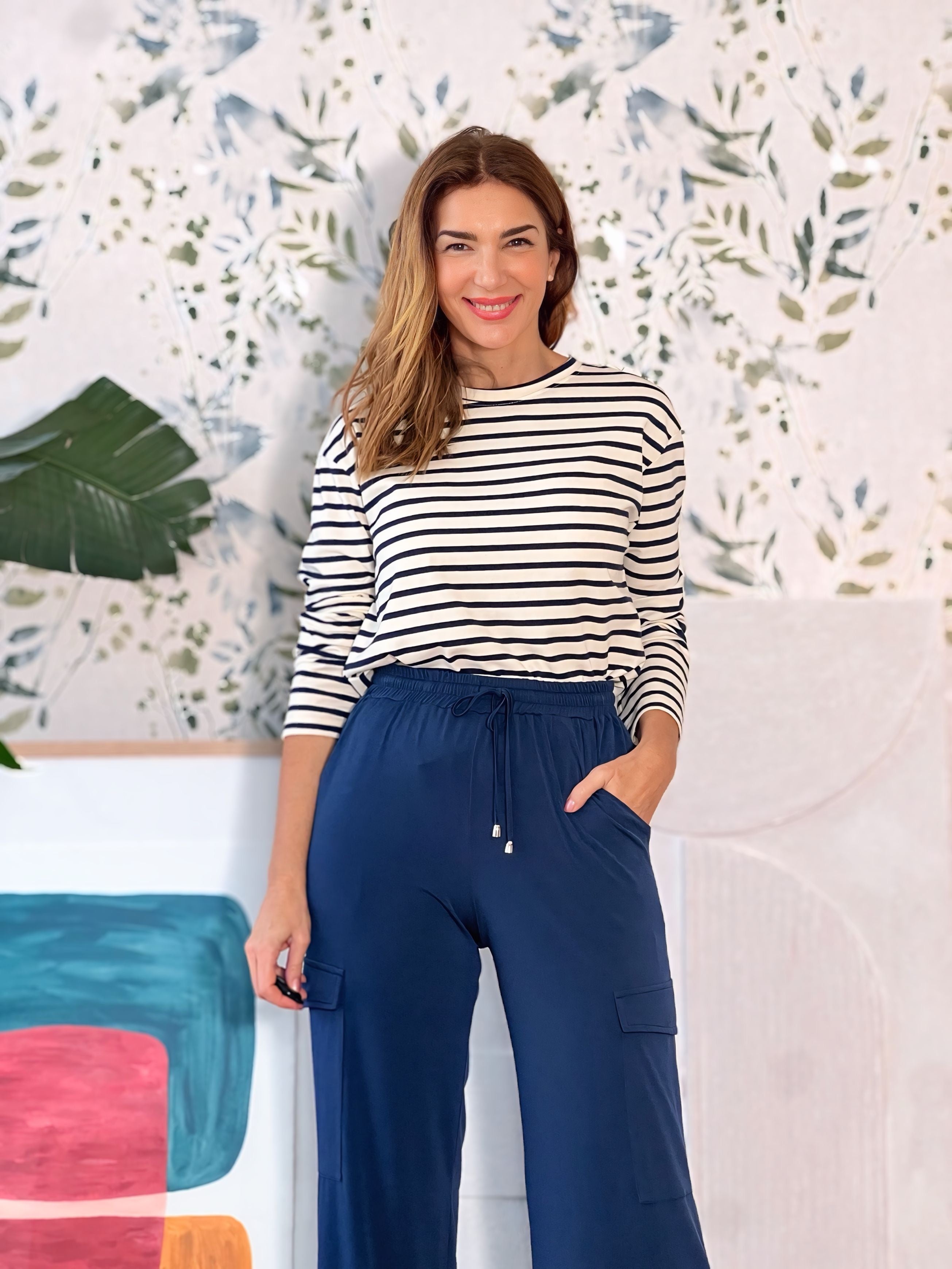 Camiseta marinera muy chic beige marino