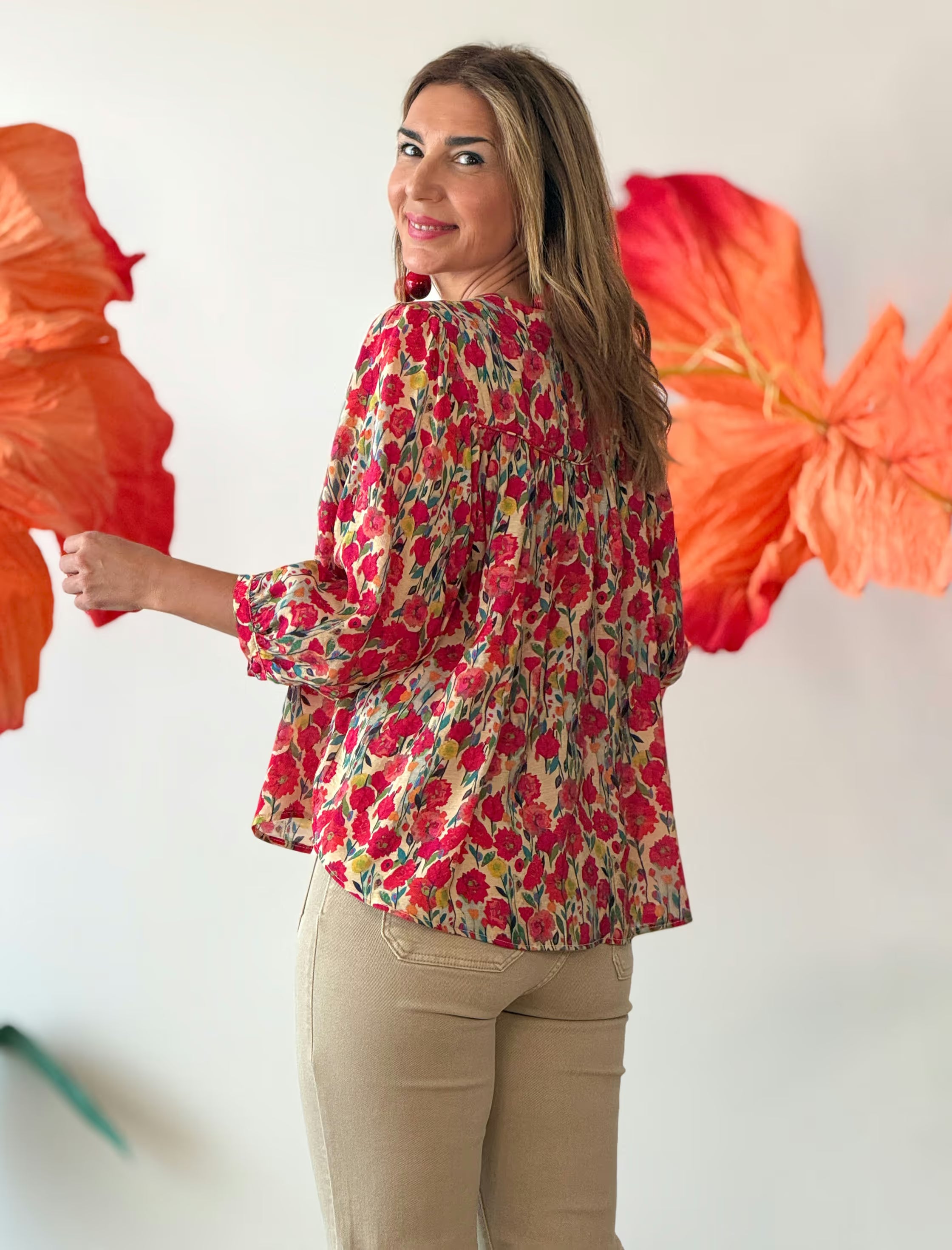 Camisa de flores amapolas