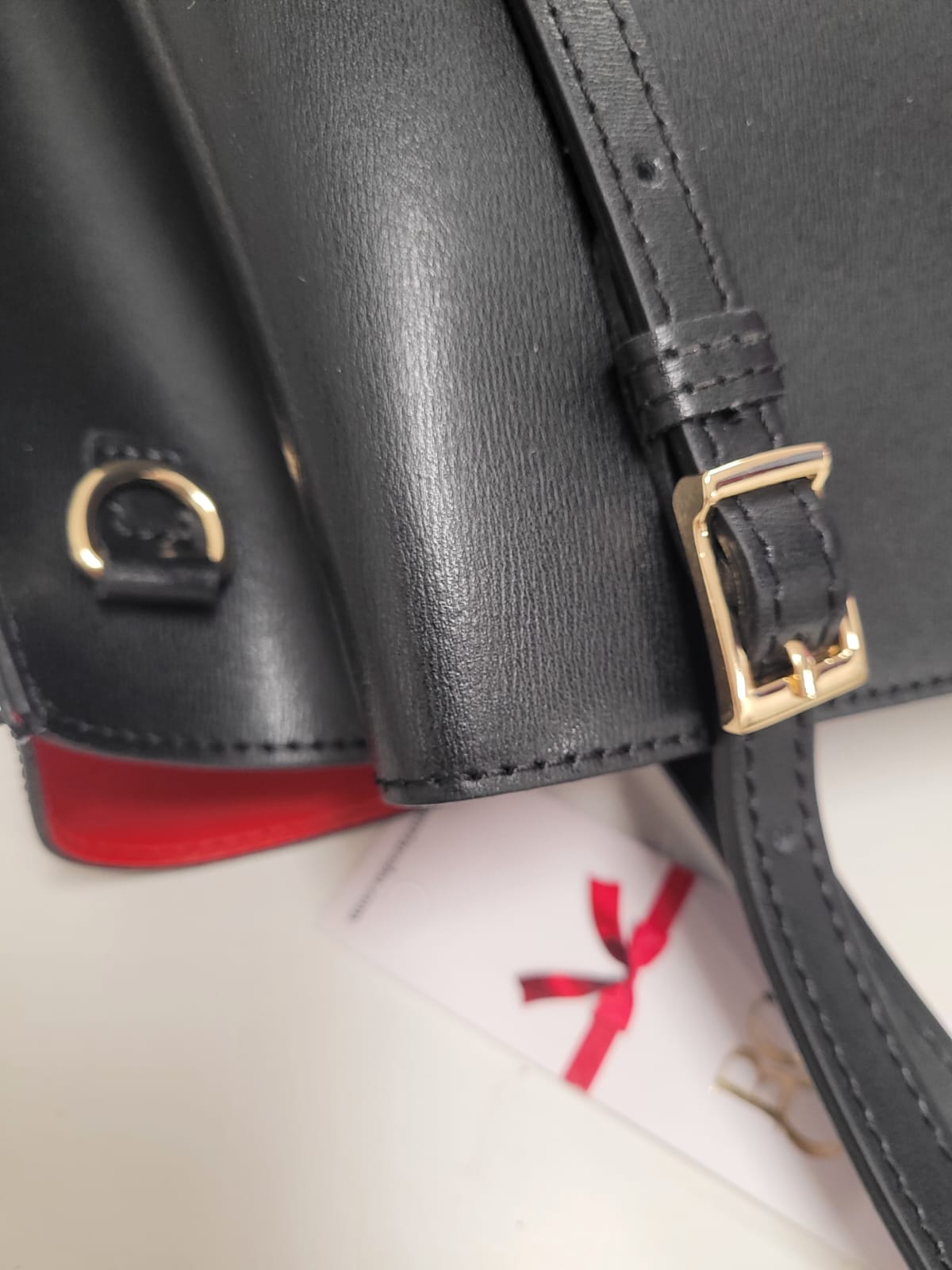 VERY CHIC BLACK SHOPPING