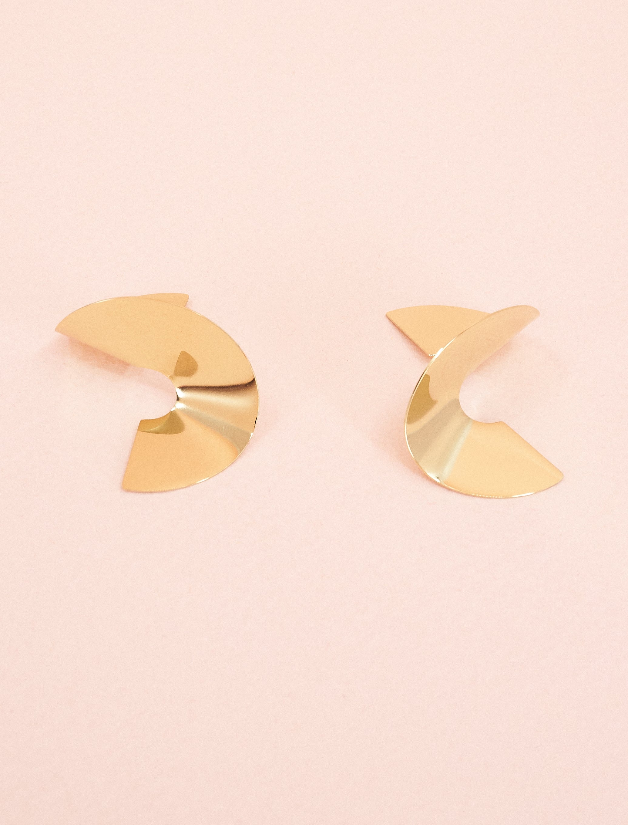 PENDIENTES ESCULTURA NURIA COBO 