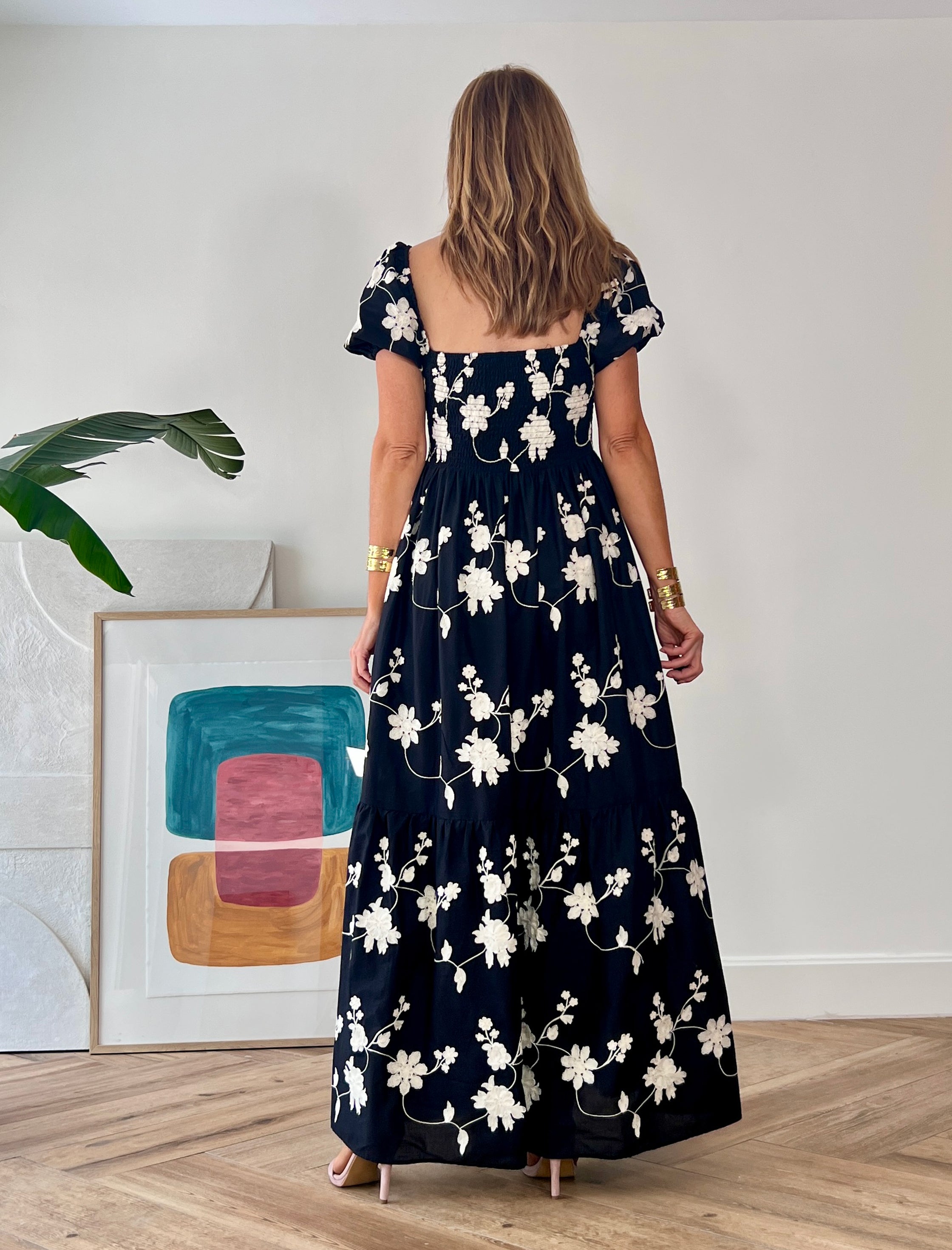Vestido bordado maravilla negro