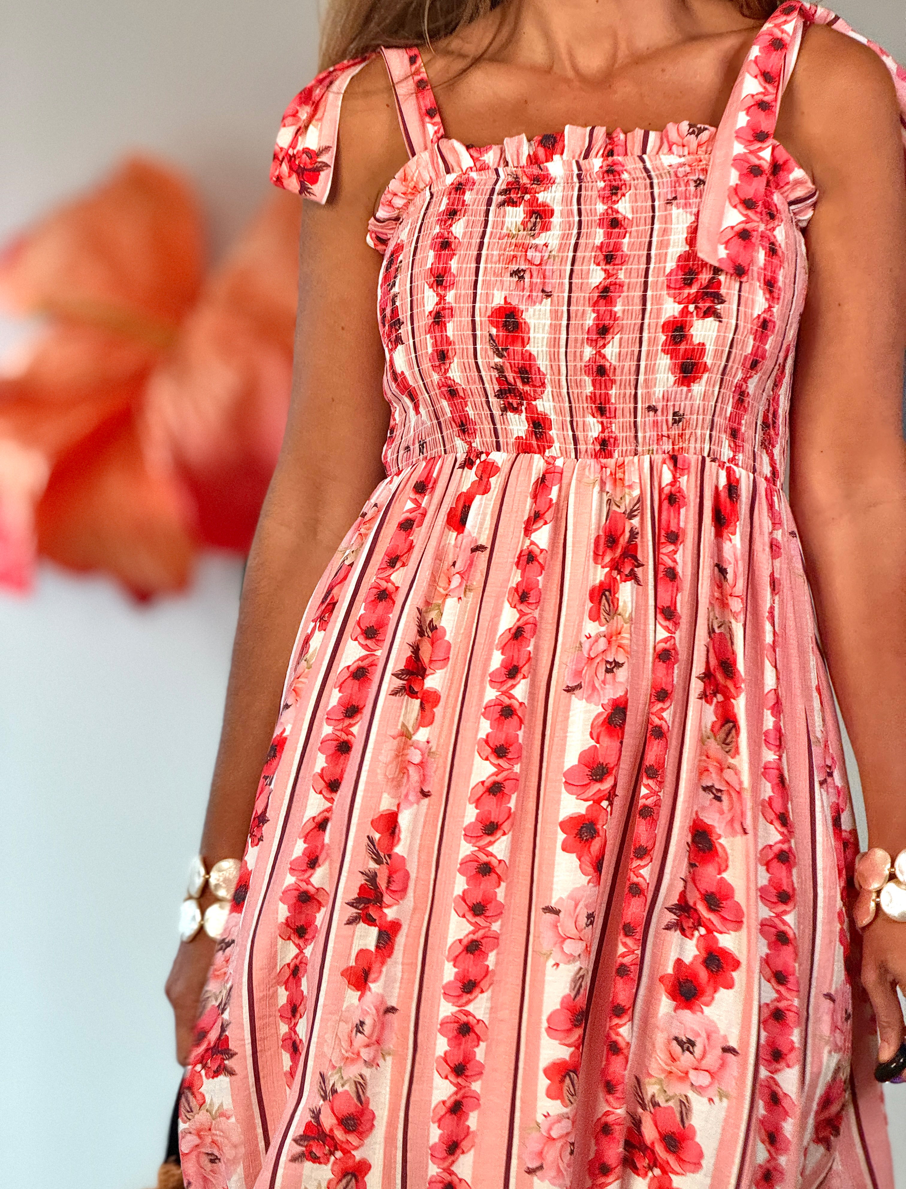 Vestido rosa tirantes lazo chic