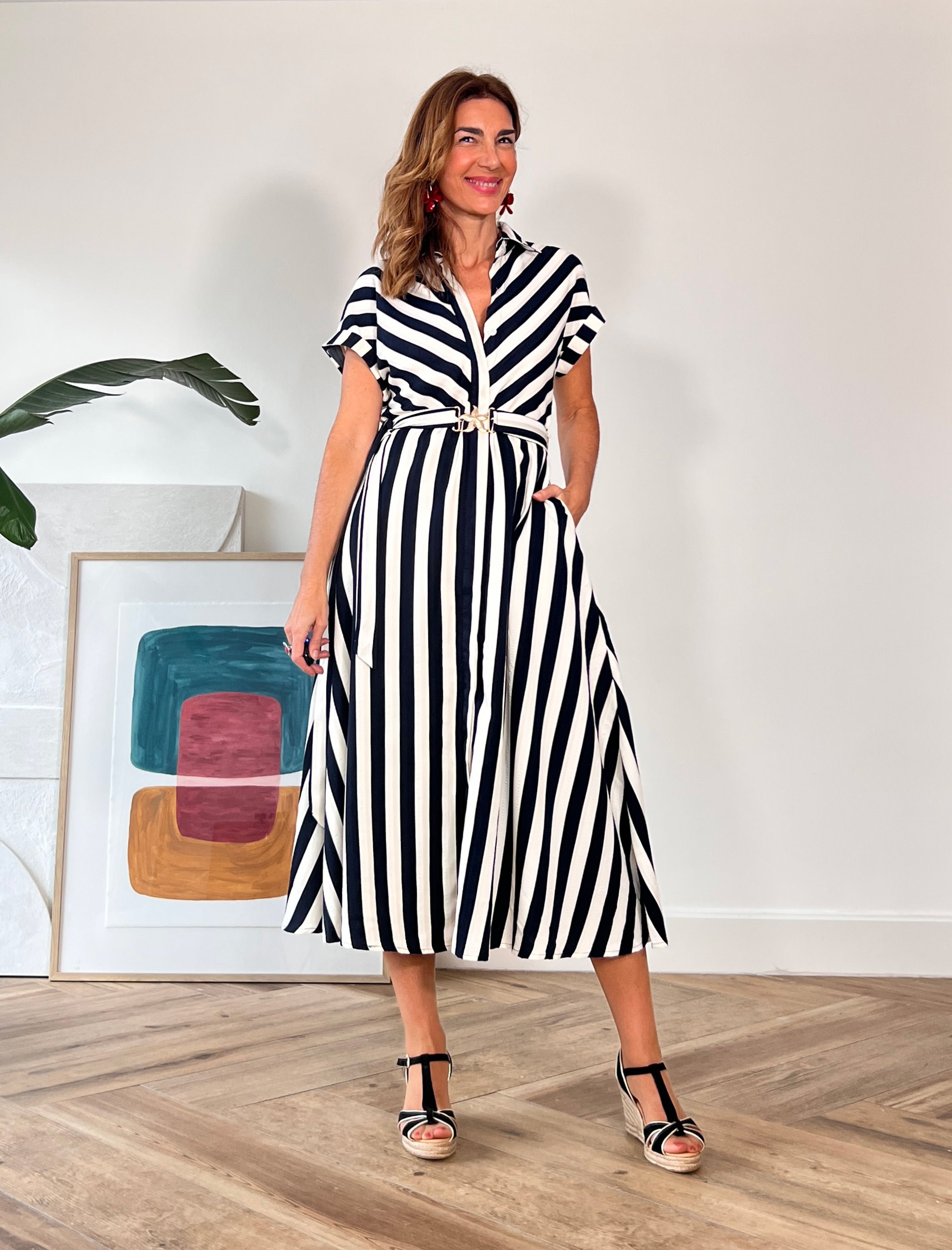 Alpargata de Cuña Mallorca Negro – Comodidad con Altura | Nuria Cobo