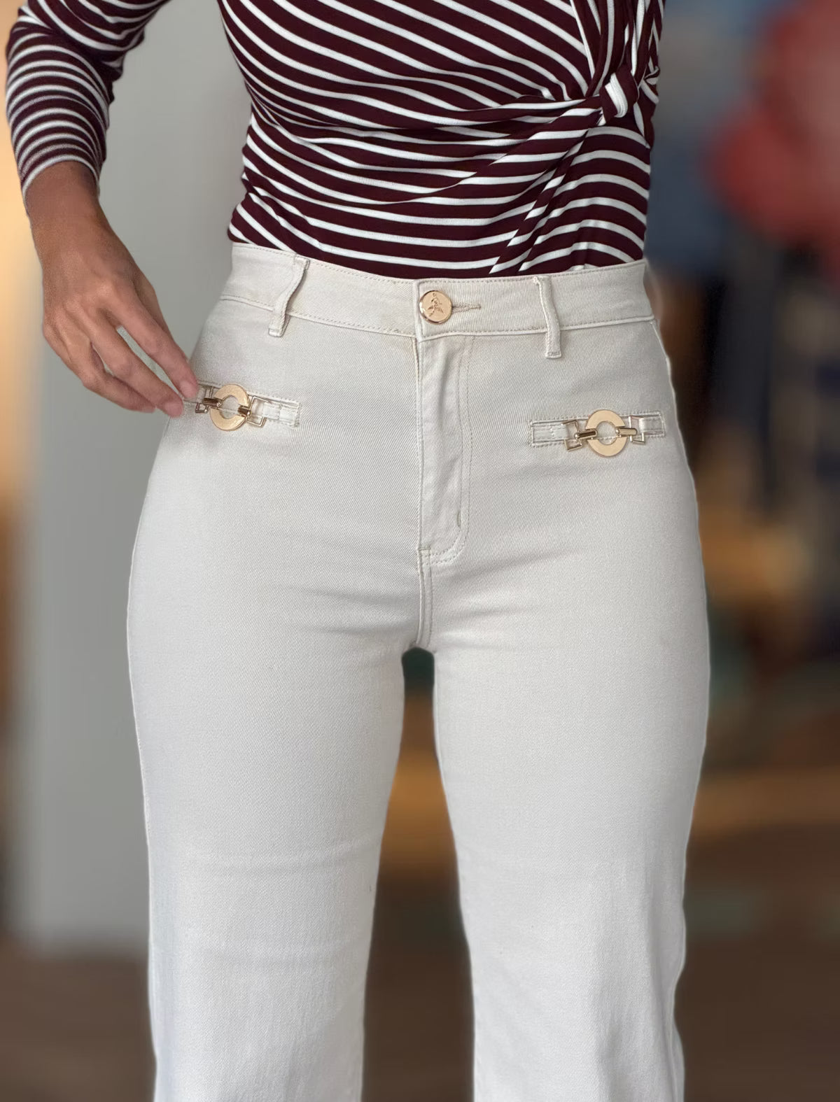 Pantalón vaquero beige claro especial