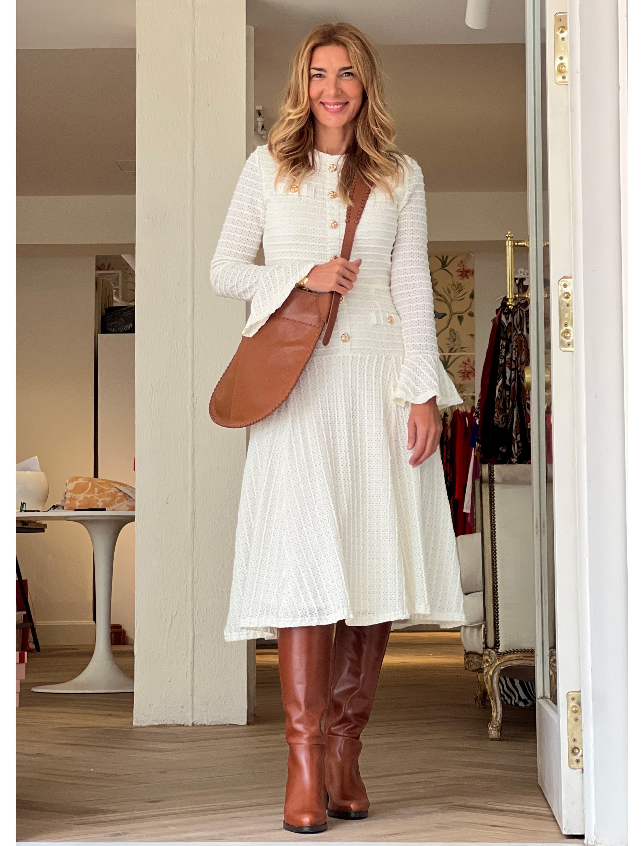 Vestido muy chic Coco beige