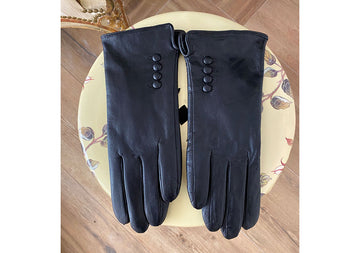 Guantes de piel negros