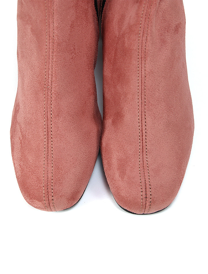 Bota Alicia nude