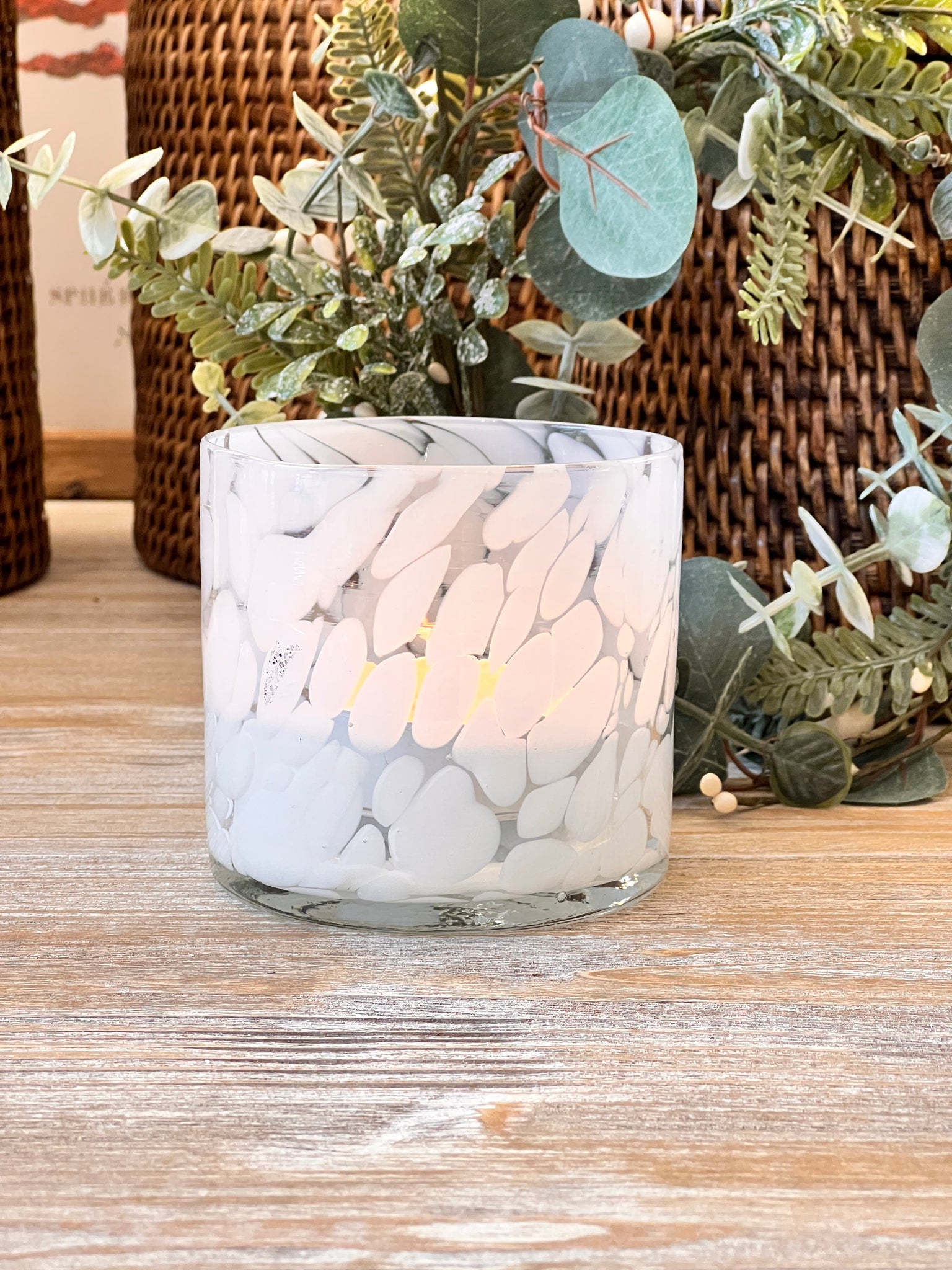 WHITE CANDLE GLASS