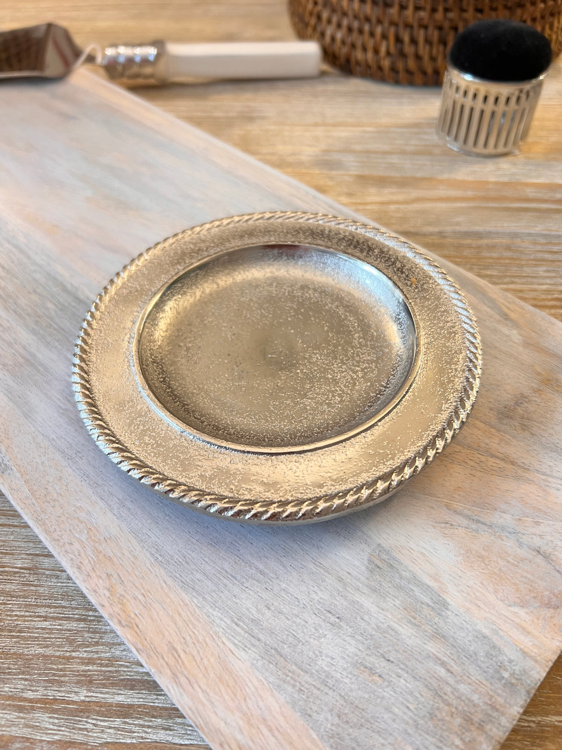 SILVER BREAD PLATE